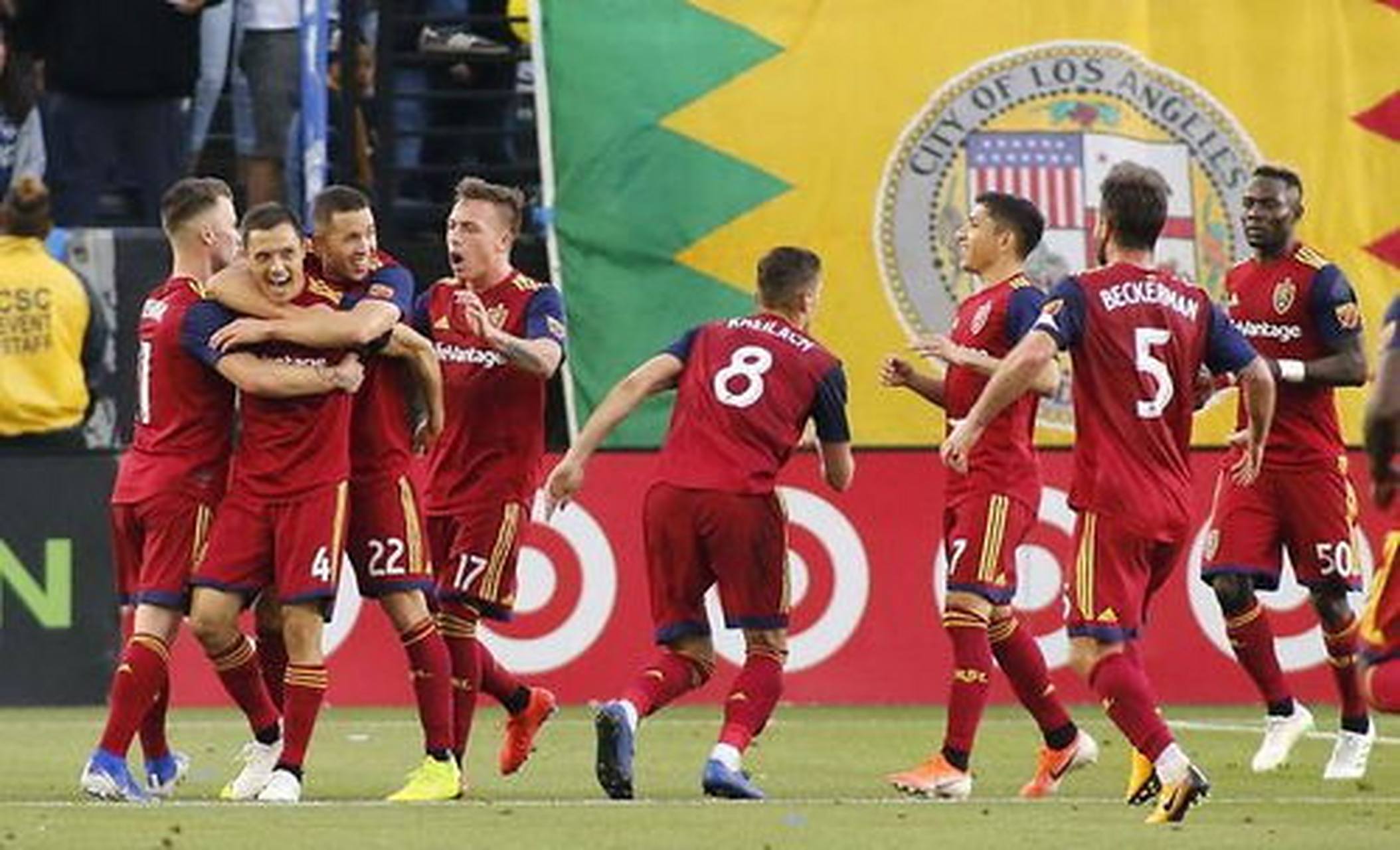 爱游戏包含国际比赛日亚特兰大伤情更新：国王杯节点到来，话题不断，赛季目标并未改变的词条