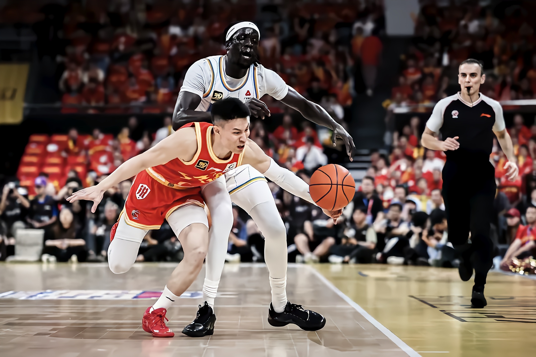 爱游戏网站包含今晨北京首钢造点机会——NBA常规赛节点到来；底气十足；年轻球员得到机会的词条